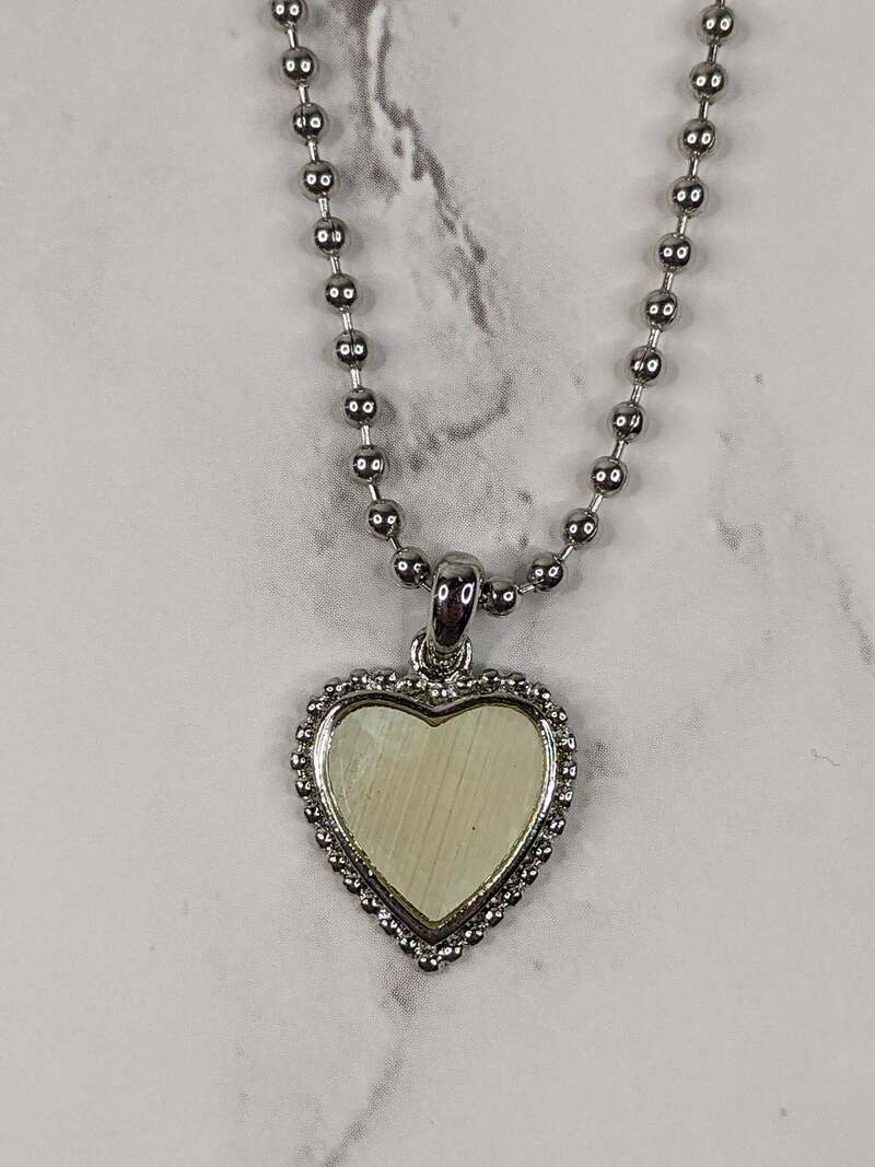 Pearl Shell Heart Necklace